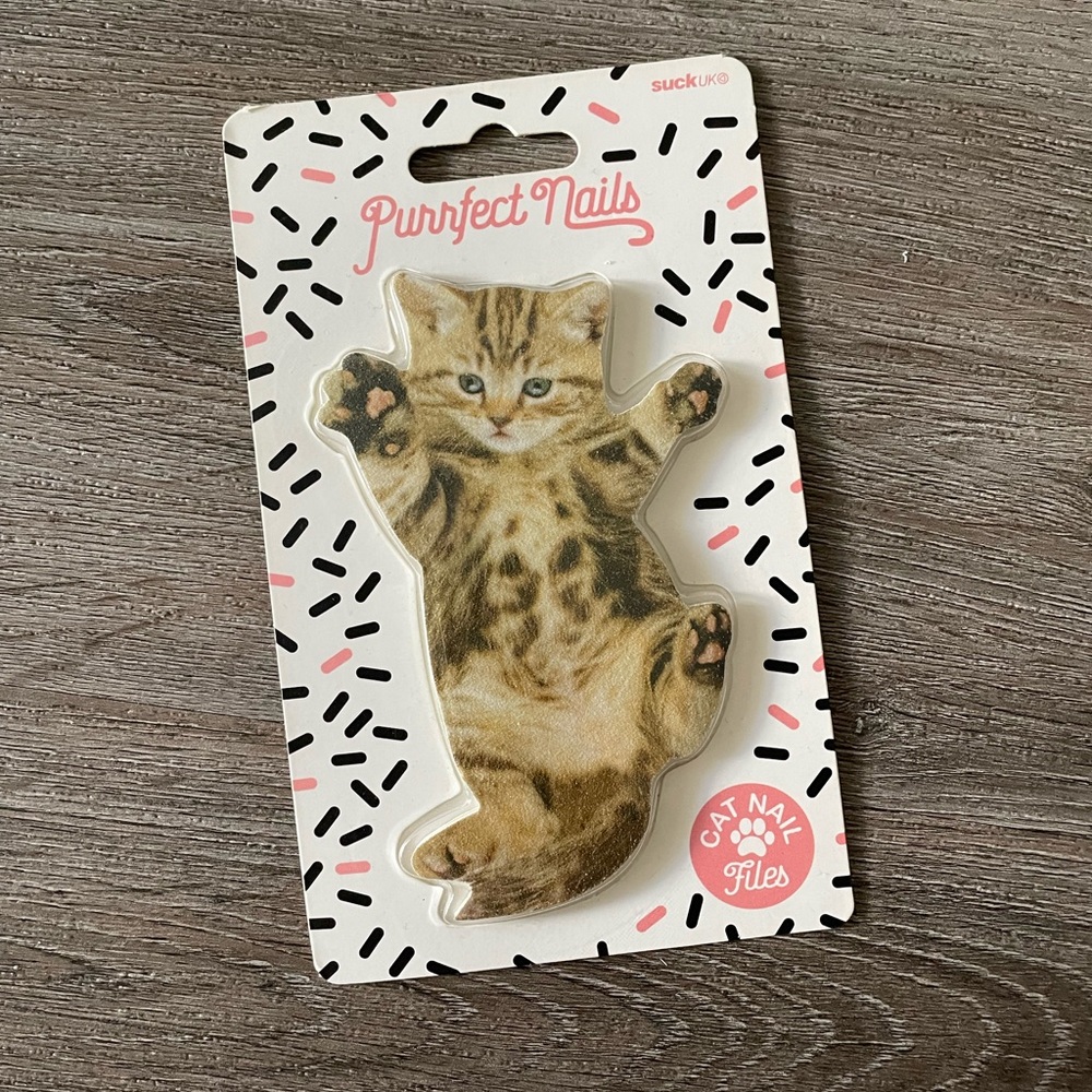 Kitten shaped nail file